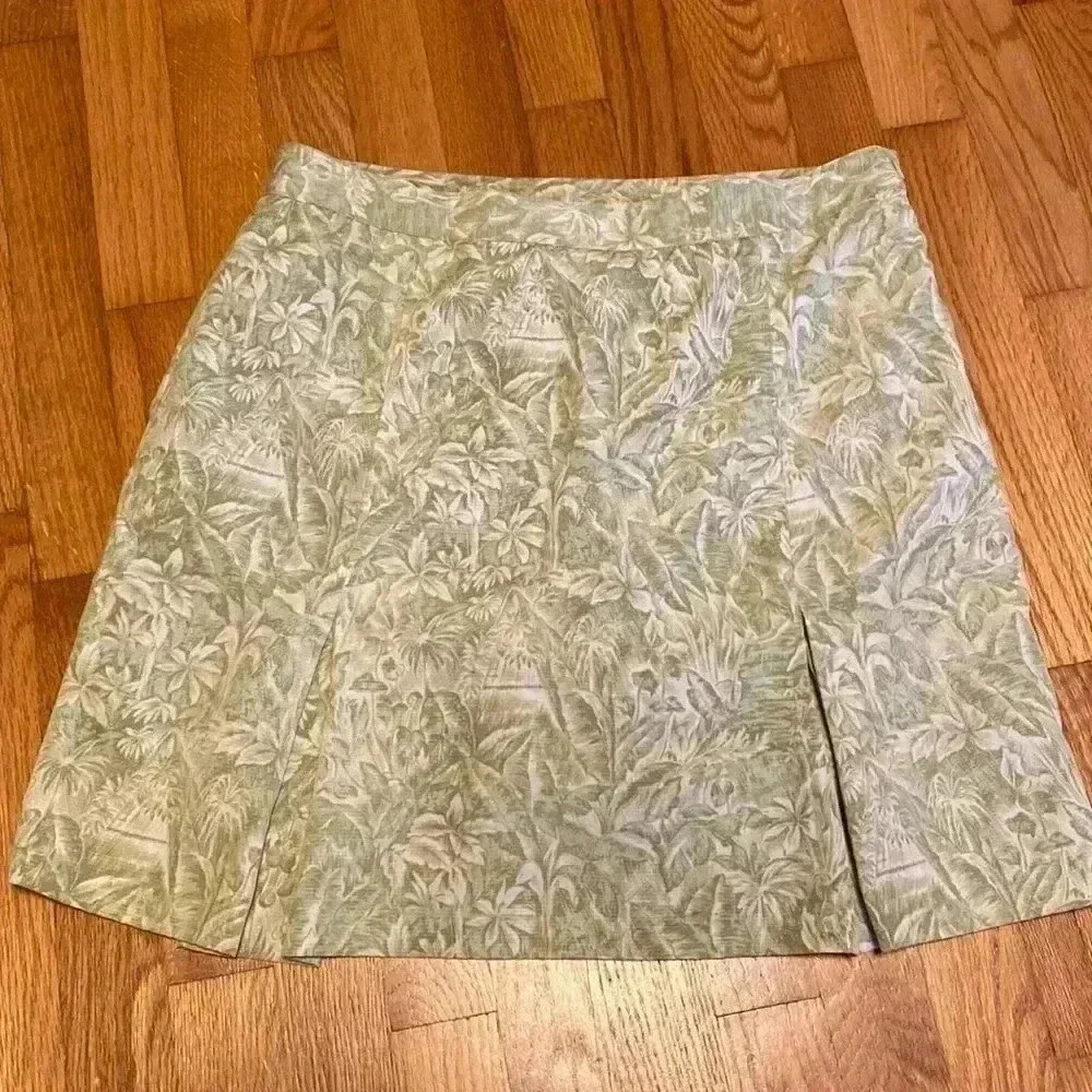 EP Pro Golf Skirt Skort in Size 12.  Green Floral Pattern.